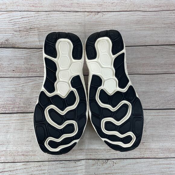 New Balance Fresh Foam X Kaiha Road Mens Sz 12 2E Wide Running Shoes Black White - Picture 8 of 9